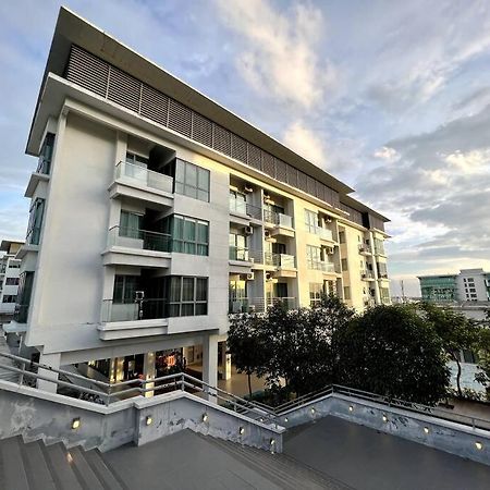 Luxury The Loft Comfort & Convenient Homestay 4 亞庇 外观 照片