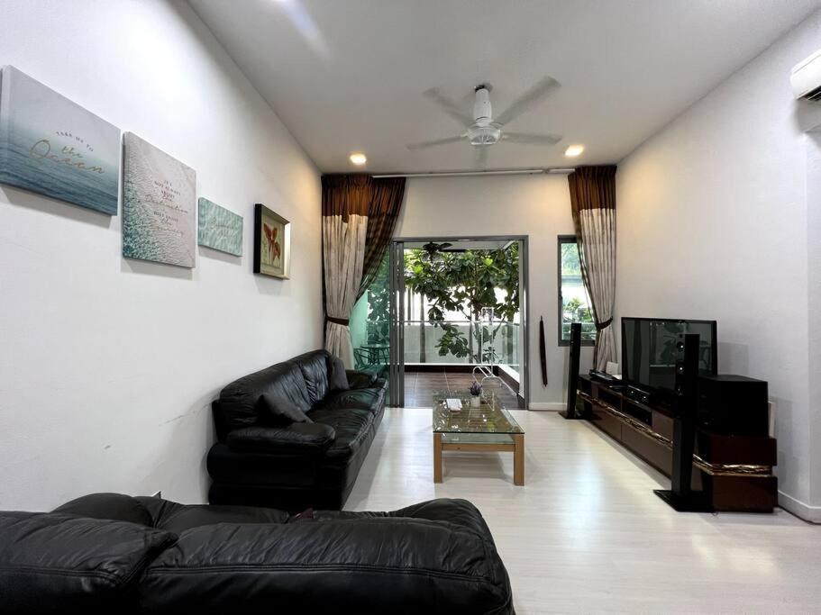 Luxury The Loft Comfort & Convenient Homestay 4 亞庇 外观 照片